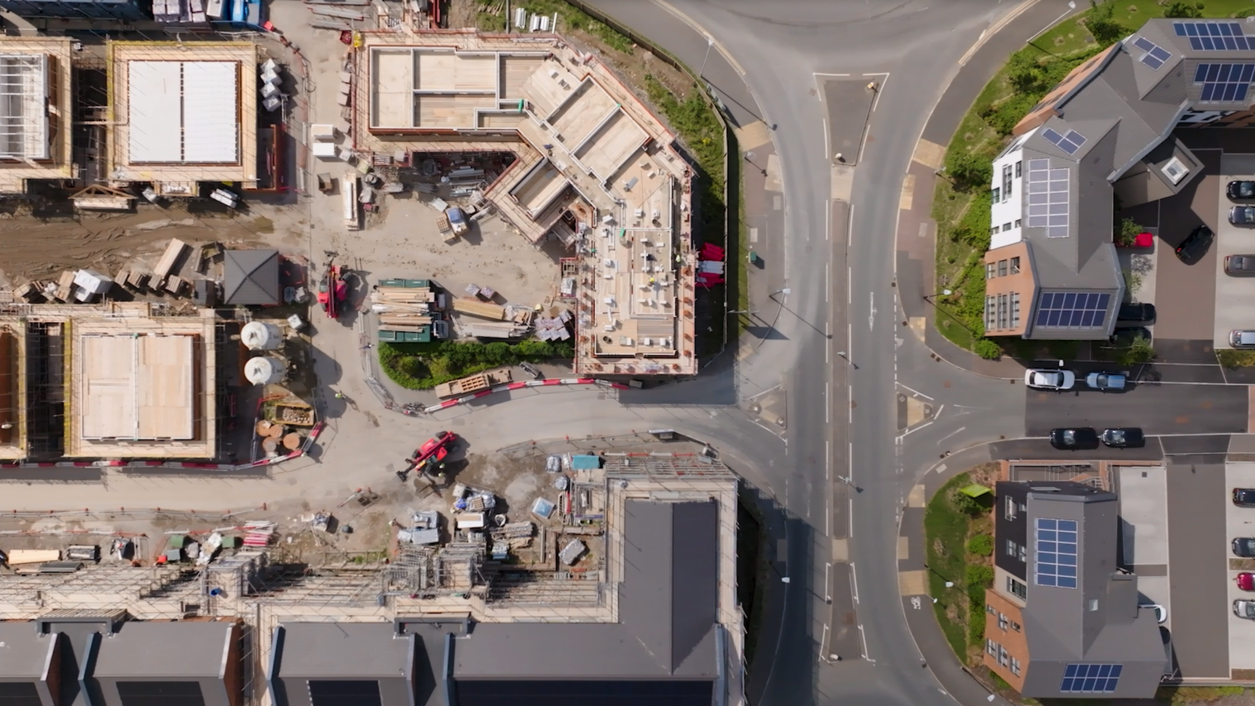 Crest Nicholson - Waterfront 1 Crest Nicholson - Waterfront 1