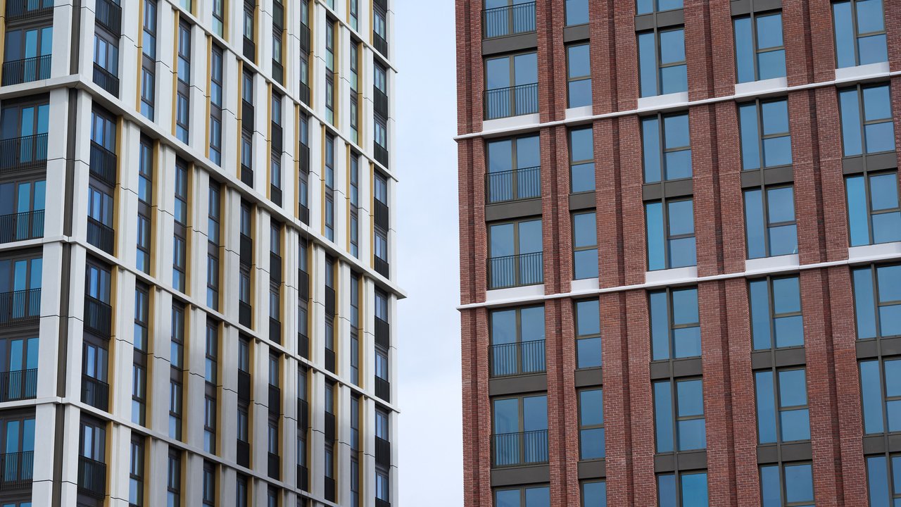 Berkeley Homes - TwelvesTrees close up of two talls builds side by side
